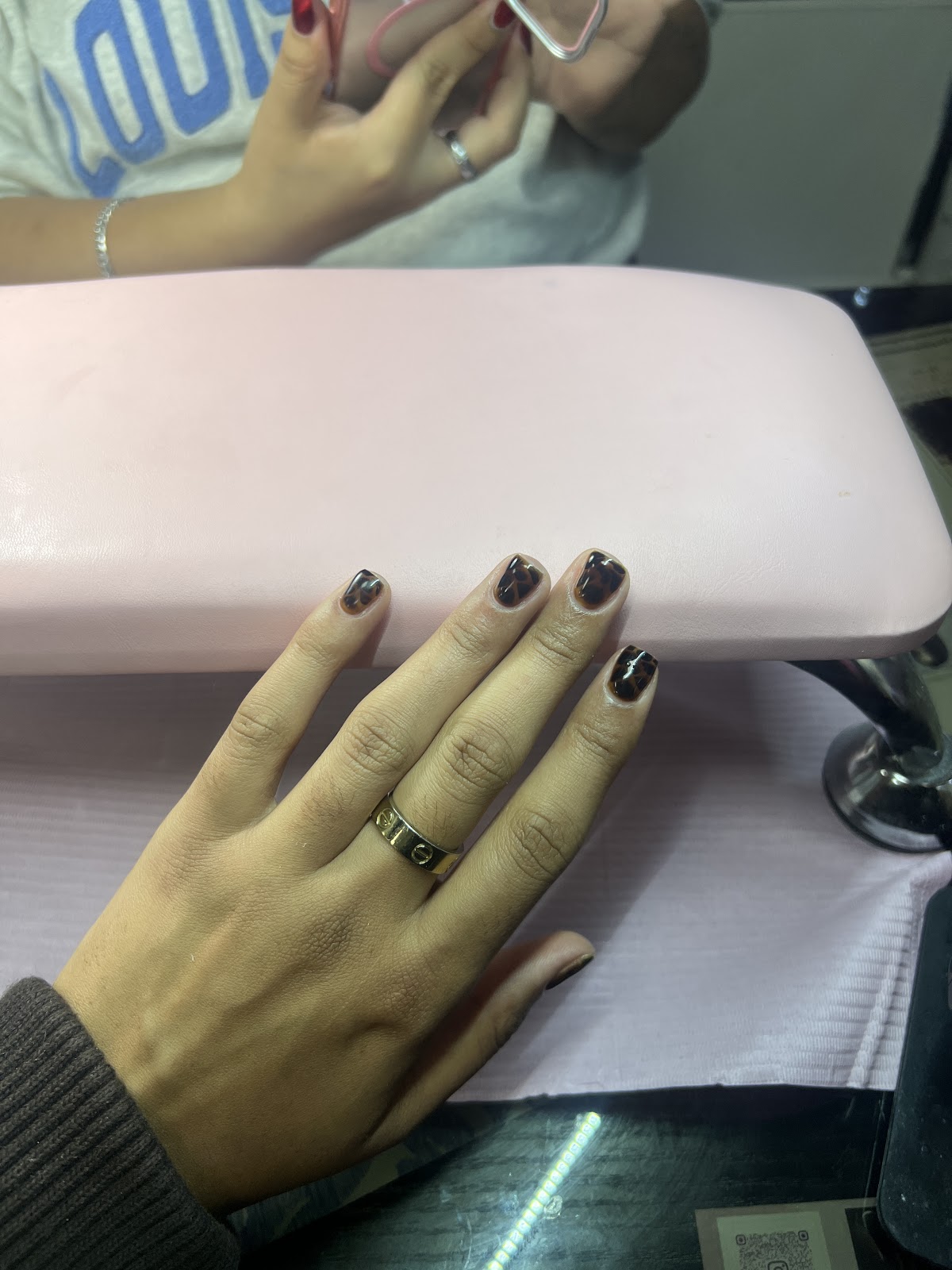 Nail artistry